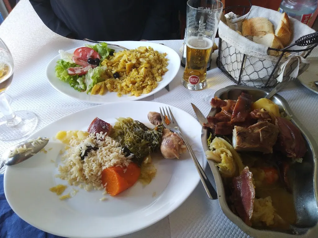 Café Le Disque Blue. Restaurant in Eaubonne