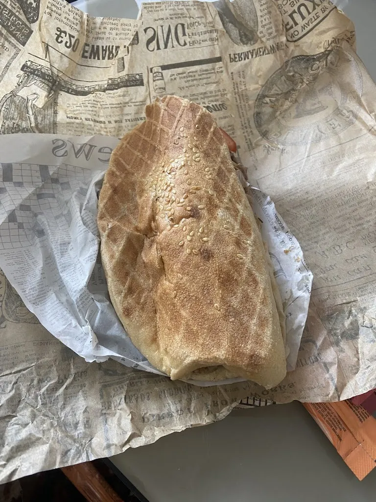 Sihem Bakhtouch_LE MÜNCHEN DÖNER_Eaubonne_review