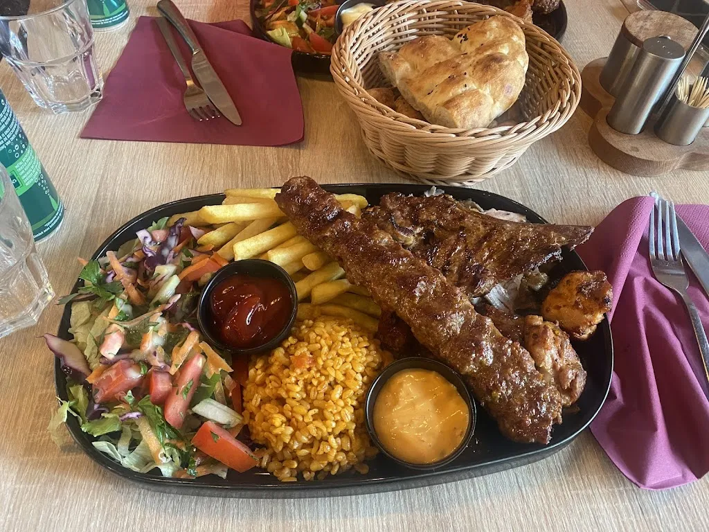 Faty B_LE MÜNCHEN DÖNER_Eaubonne_review