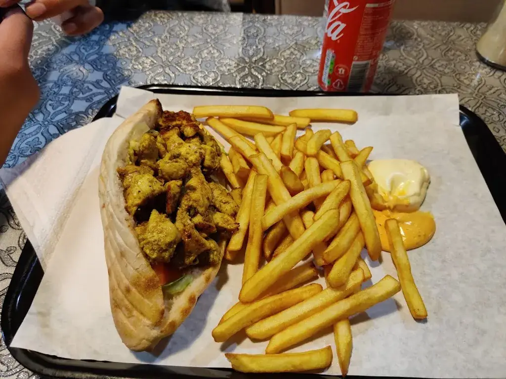 asif ranjha_Mg_Eaubonne_review