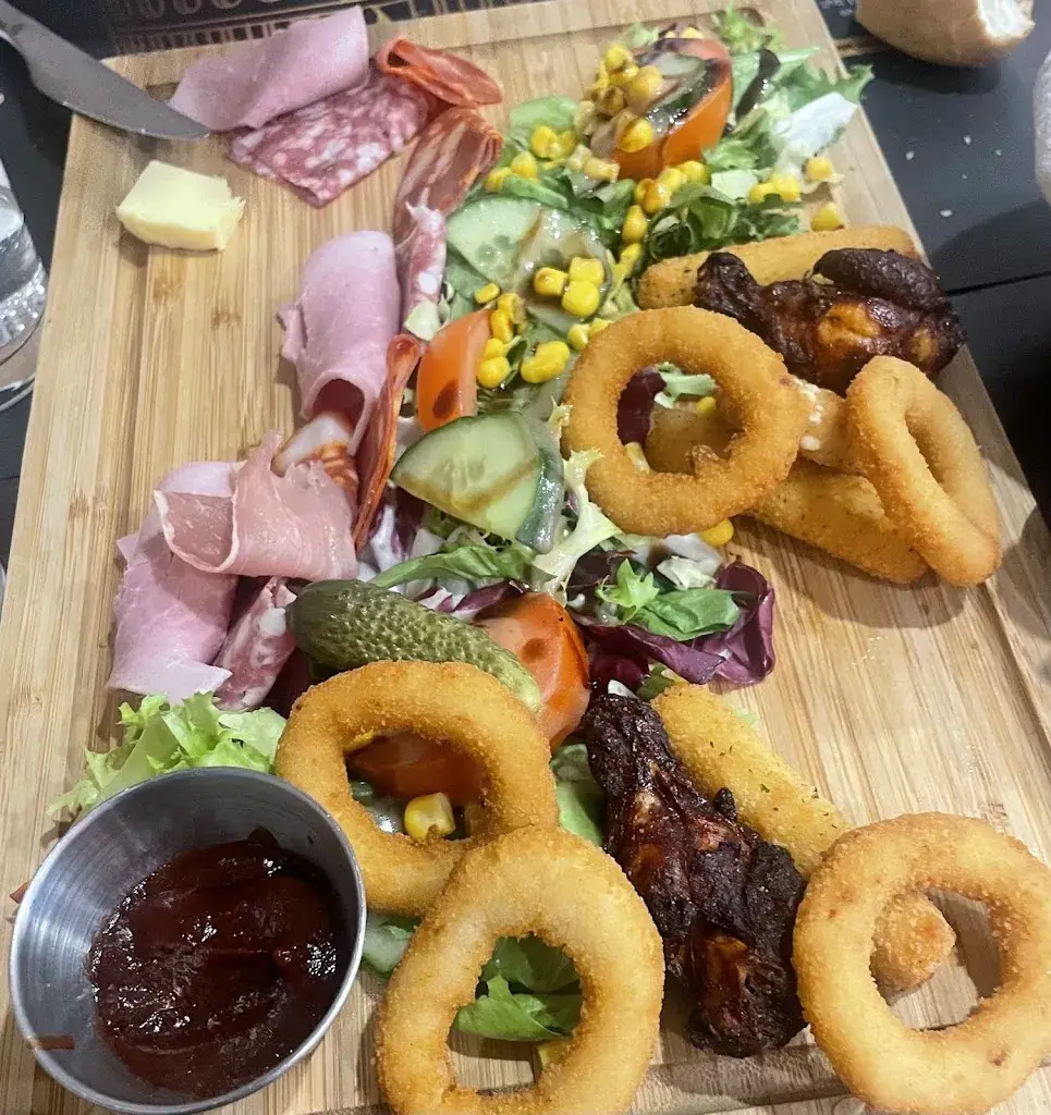 Lokiamie 22_LE COLISEE BY MASSIMO_Ermont_review