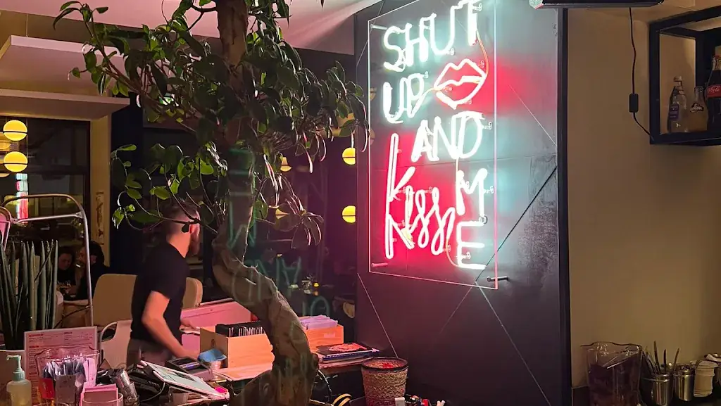 Lolita Ermont_Ermont_slider_image_1