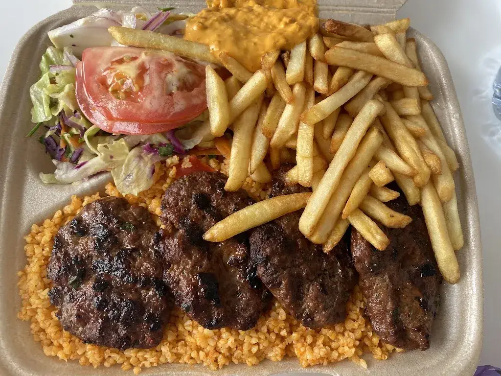 Stella_Marmaris Restaurant - Kebab_Eaubonne_recensione