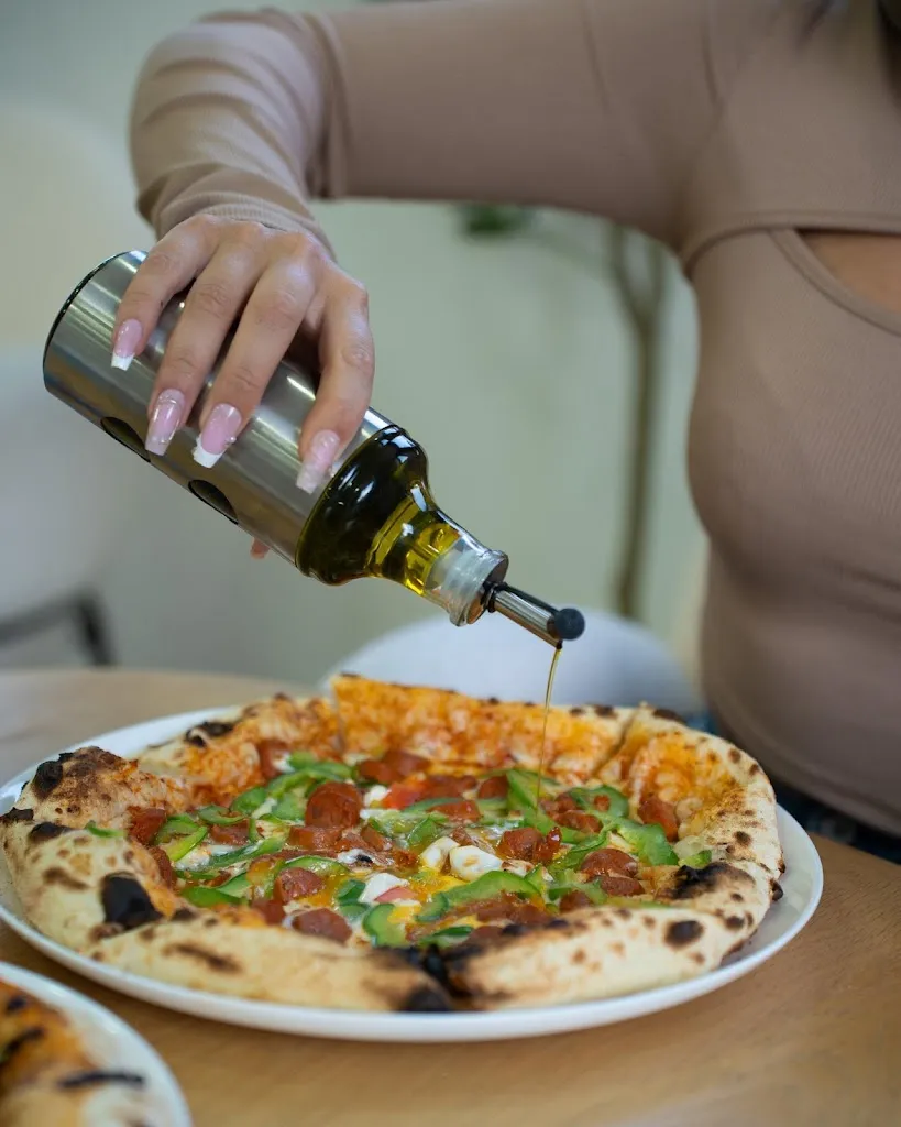 Angel's Forno_Eaubonne_slider_image_3