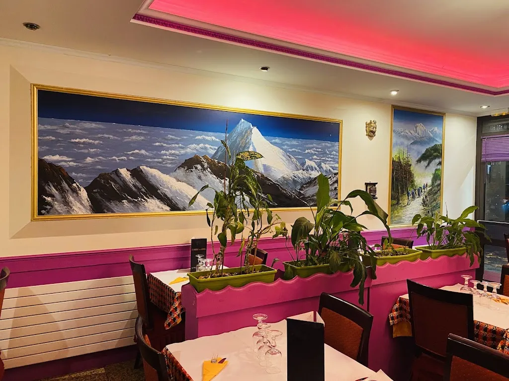 Maison de l'Himalaya_Draveil_slider_image_3