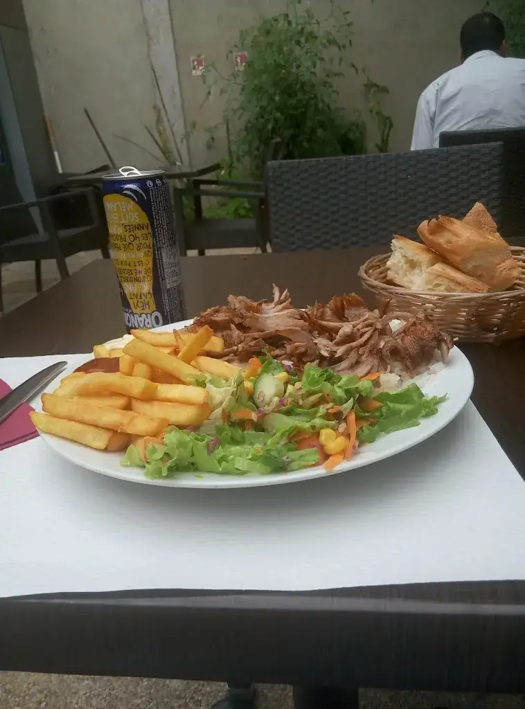 Bojan Jovic_Melis grill_Draveil_review