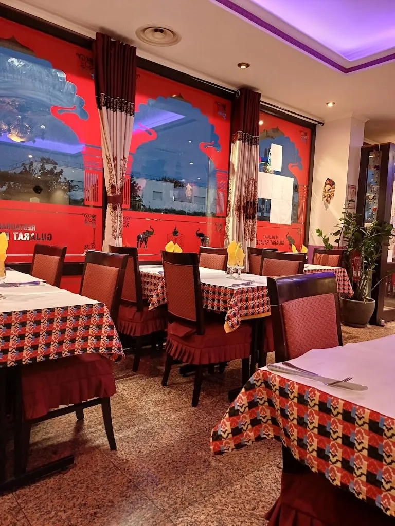 Gujarat Palace Restaurant indien_Draveil_slider_image_1