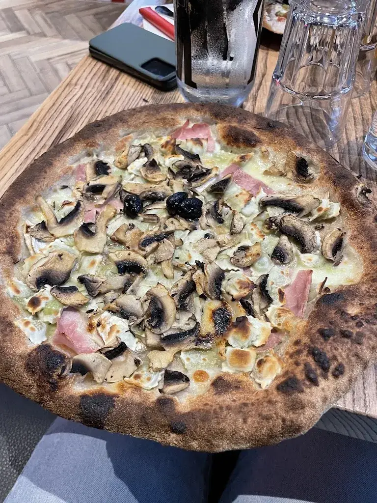 Camille Galodé_CORLEONE Étoile-sur-Rhône_Étoile-sur-Rhône_review