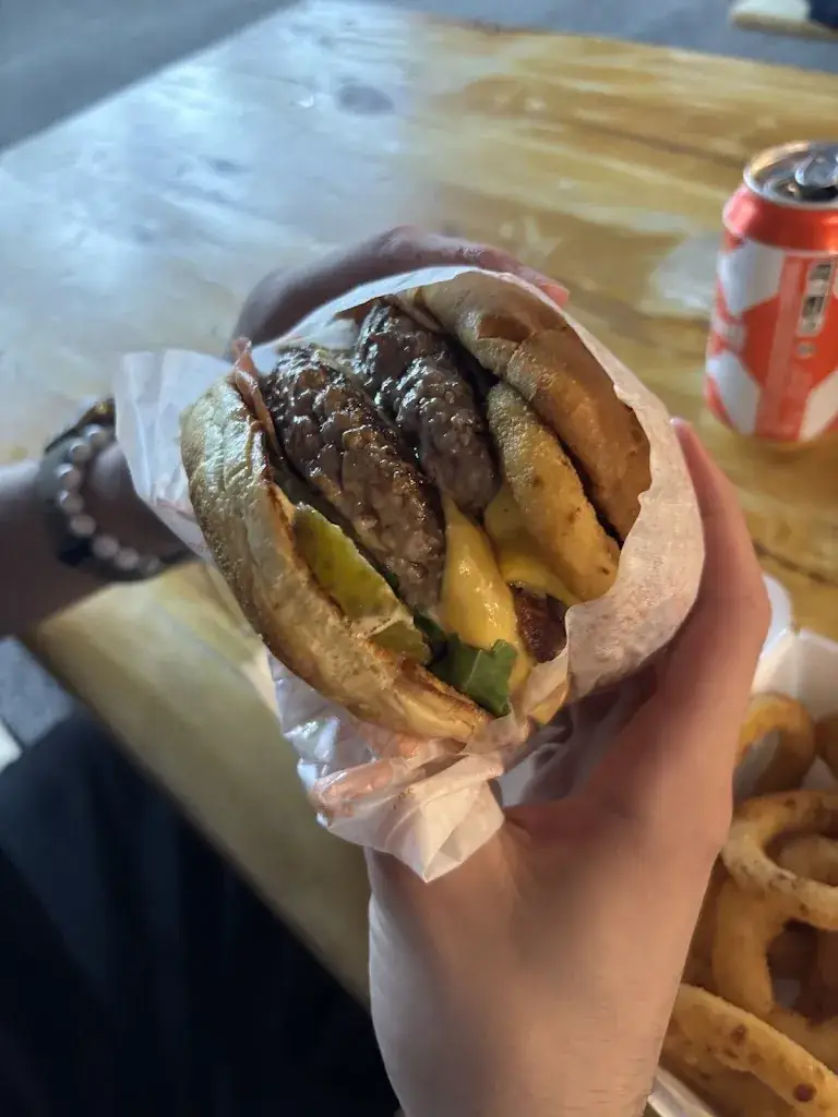 Salya OUKACHE_Oscar_Ermont_review