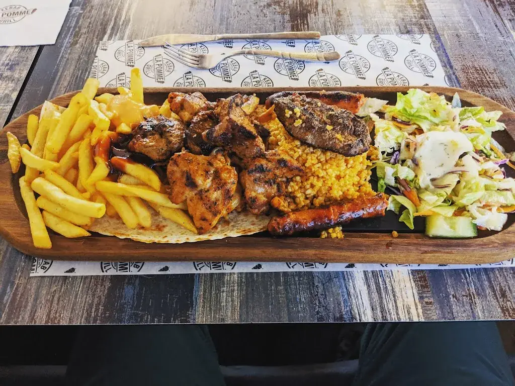 Mohammed Yasin Rahman_Apple Kebab_Ermont_review