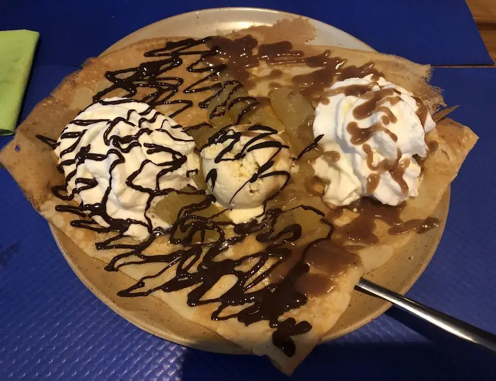 Crêperie La Plage Bretonne_Bois-d'Arcy_slider_image_3