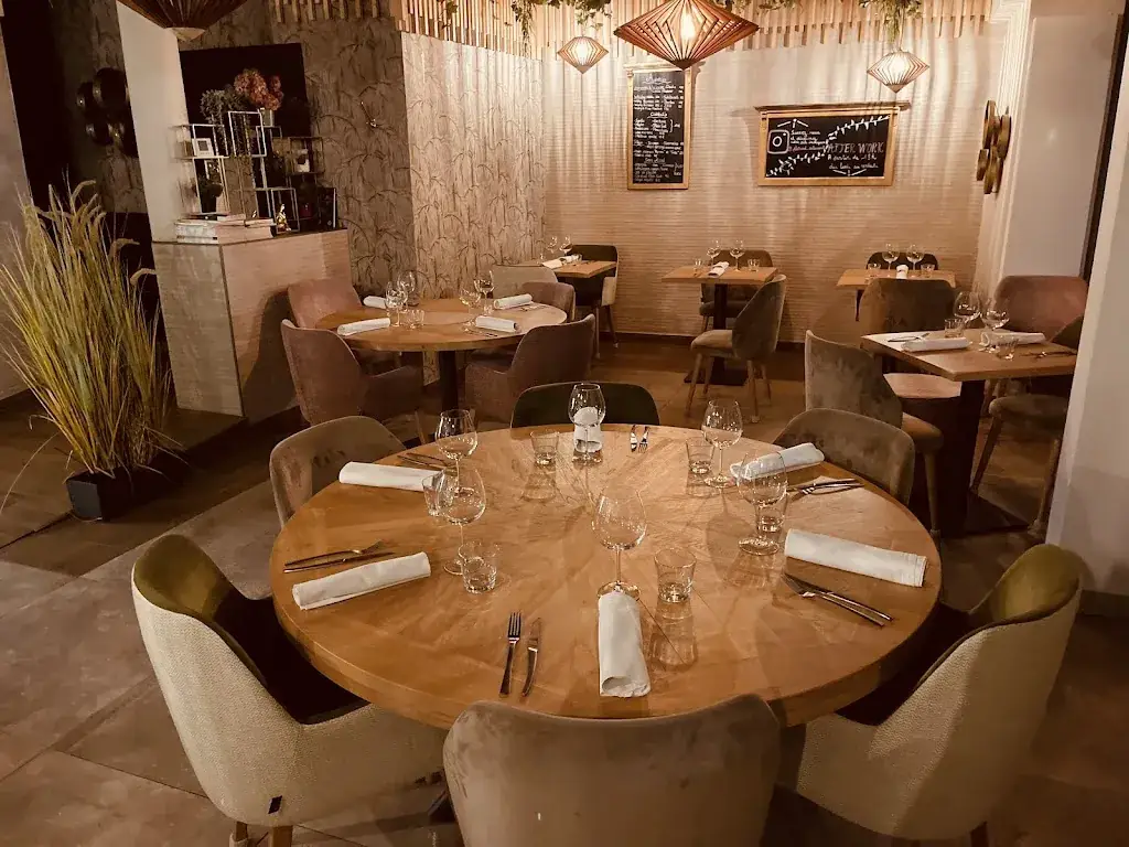 Plein Sud restaurant in Saint-Cyr-l'École