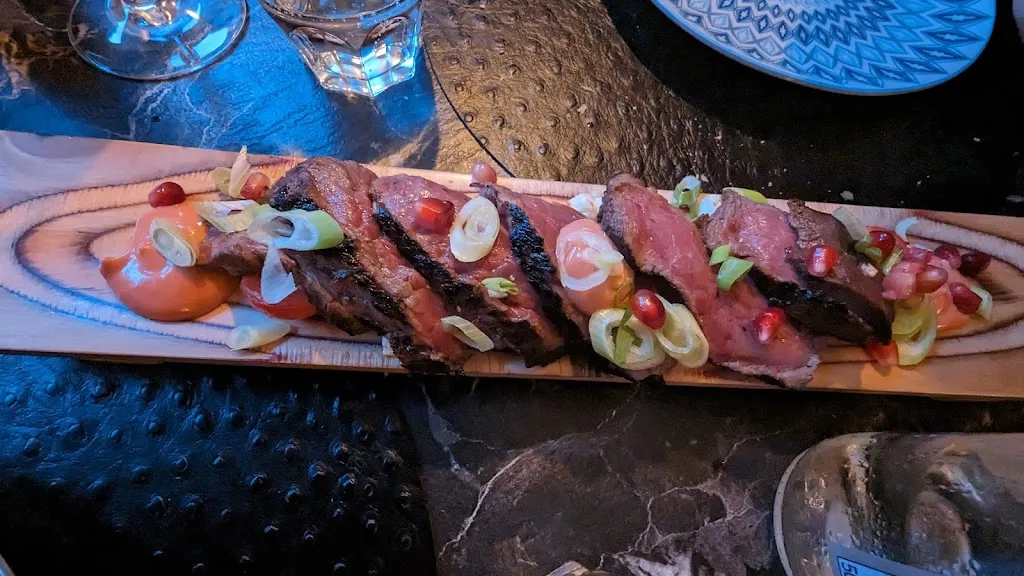 Chris S_CALiU_Gambais_review