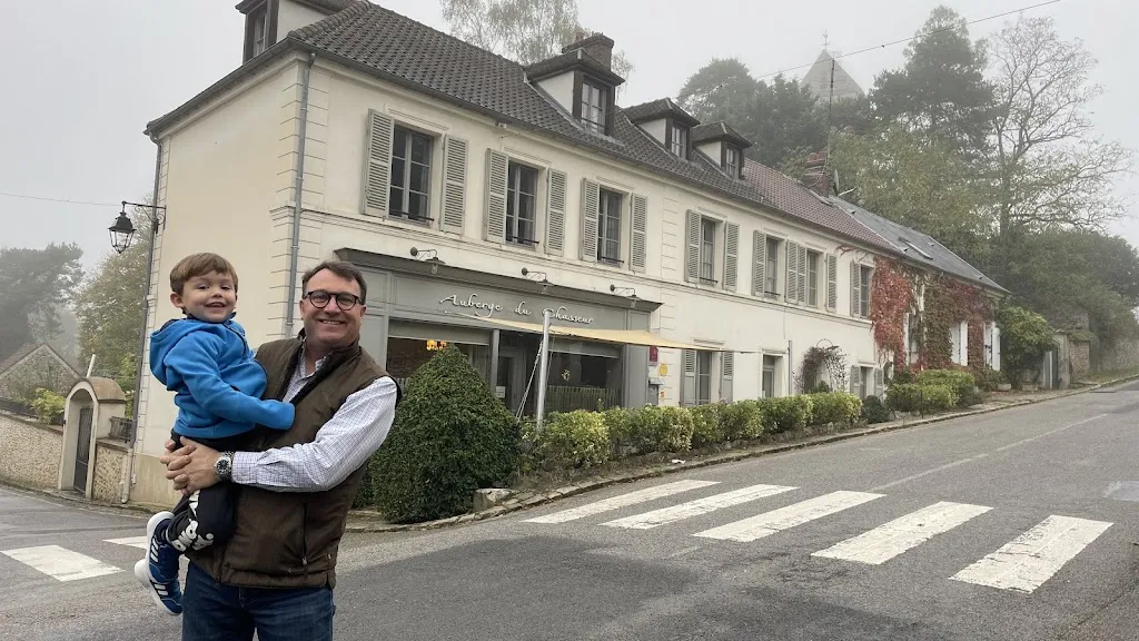 Frederic Goblet_Restaurant - Hôtel - Caviste -Auberge du Chasseur_Grosrouvre_avis