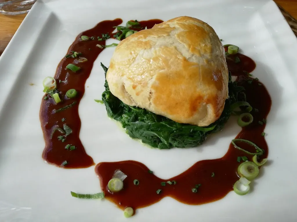 Claudia Violante_Restaurant - Hôtel - Caviste -Auberge du Chasseur_Grosrouvre_avis