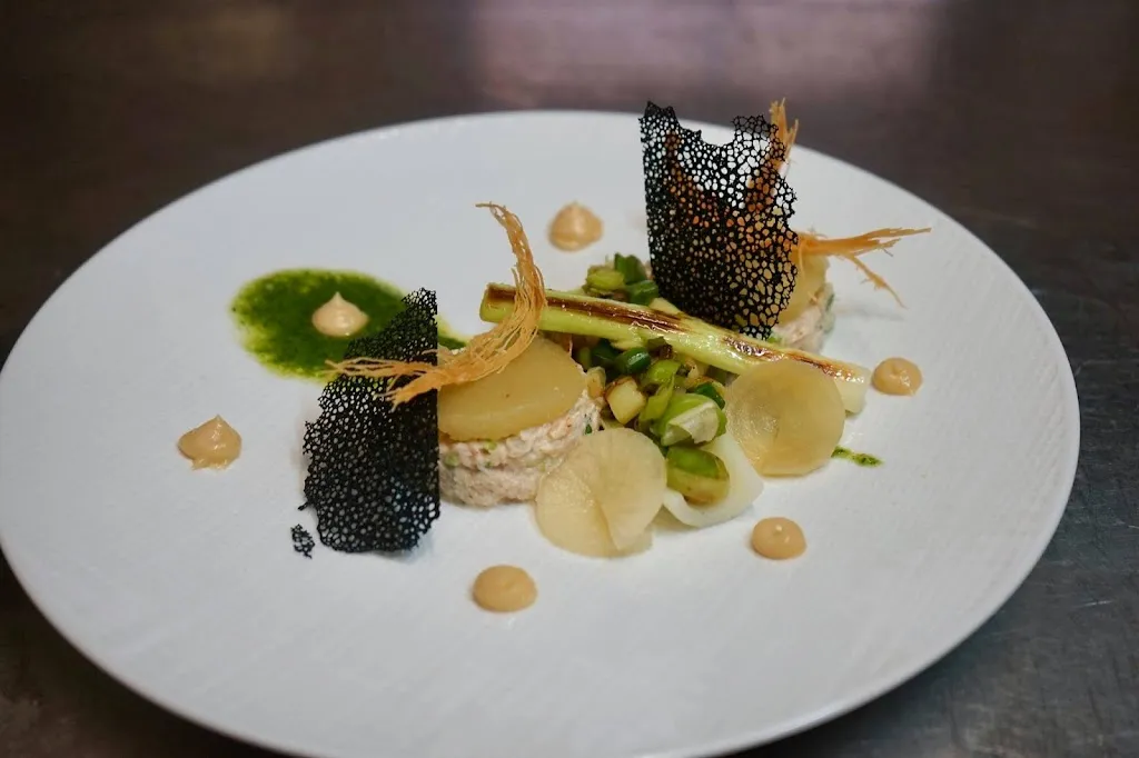 Restaurant - Hôtel - Caviste -Auberge du Chasseur_Grosrouvre_slider_image_2