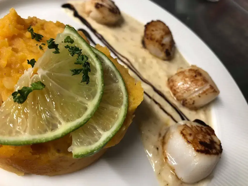 Chez Léo_Houdan_slider_image_2