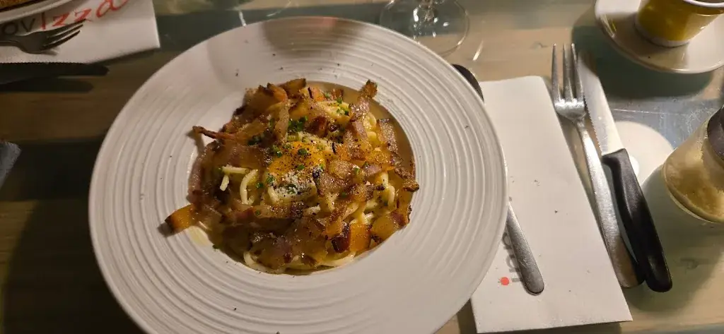 Areg Minassian_Innovizza_Fontenay-aux-Roses_review