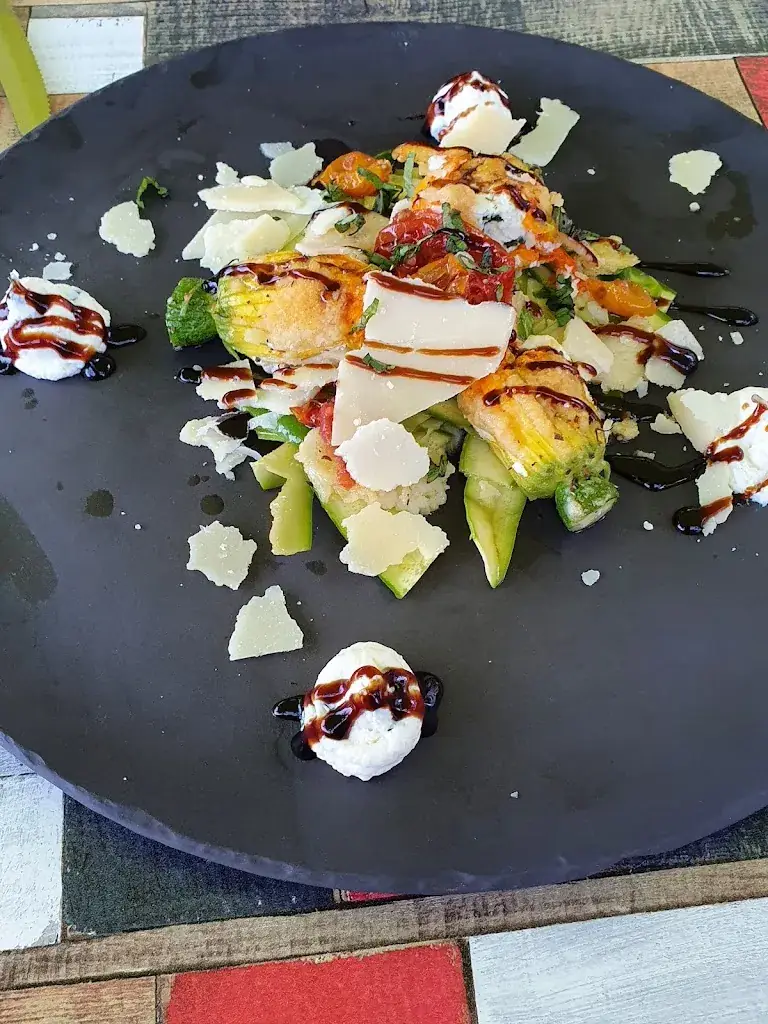 Dylan Garin - Le Coguic_Innovizza_Fontenay-aux-Roses_review