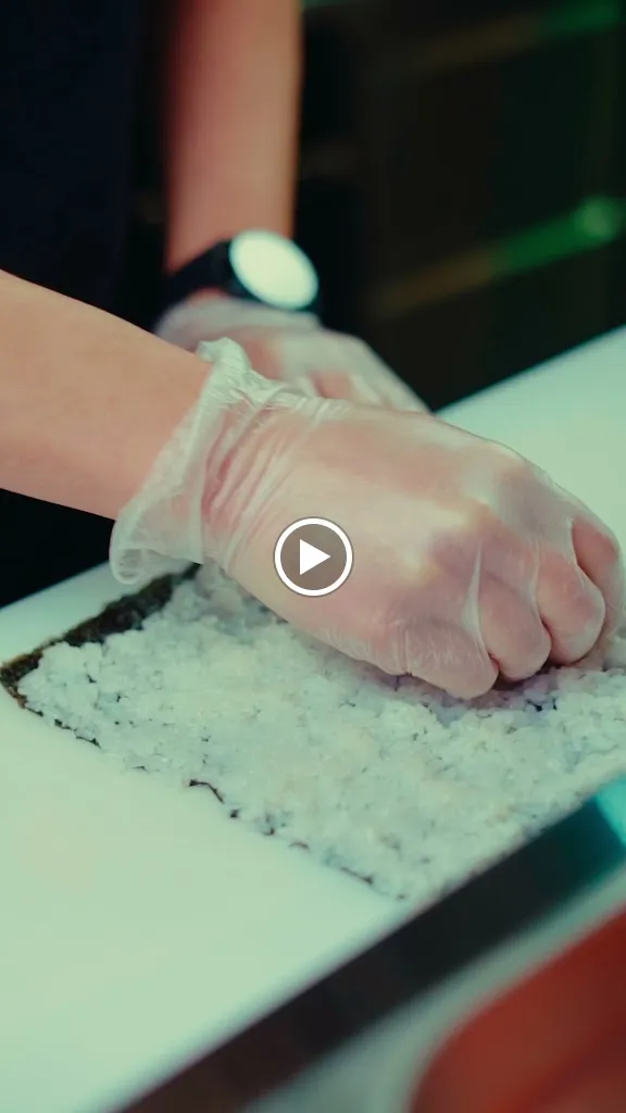 ROLLROLL Fontenay-Aux-Roses Japanese Food_Fontenay-aux-Roses_slider_image_2