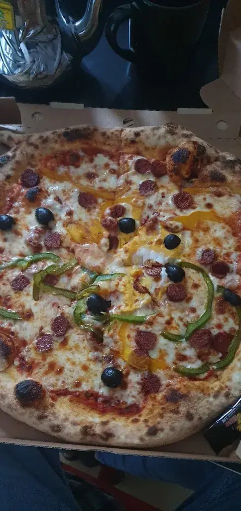 Abdelkarim Chaära_Woodiz pizza_Fontenay-aux-Roses_review