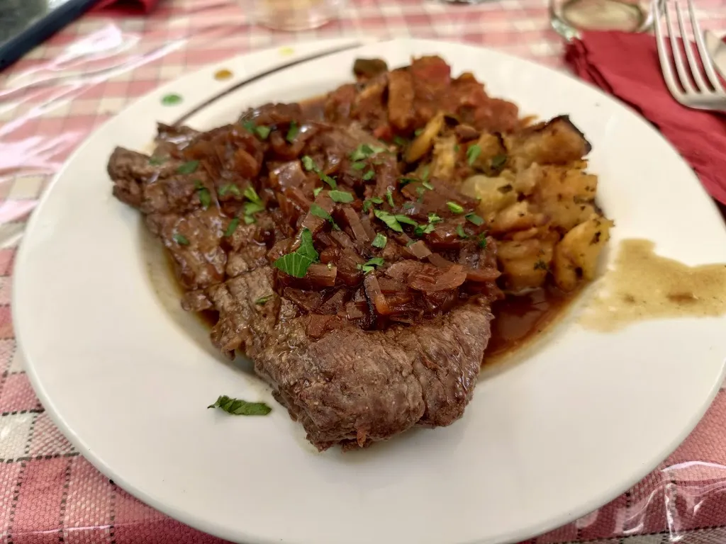 La Butte des Moulins_Millemont_slider_image_3