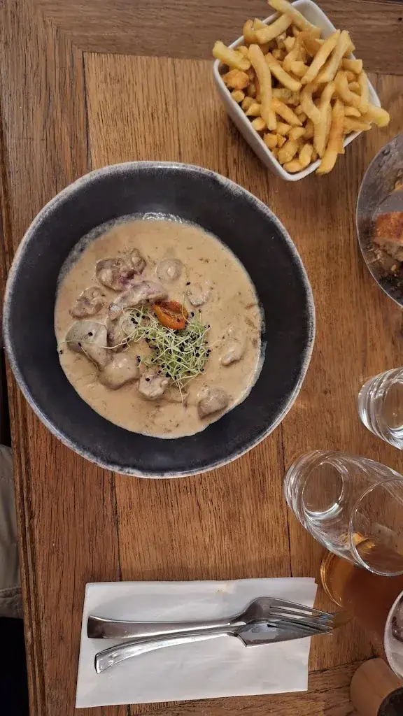 Menu_Restaurant La Place_Montfort-l'Amaury_image_8