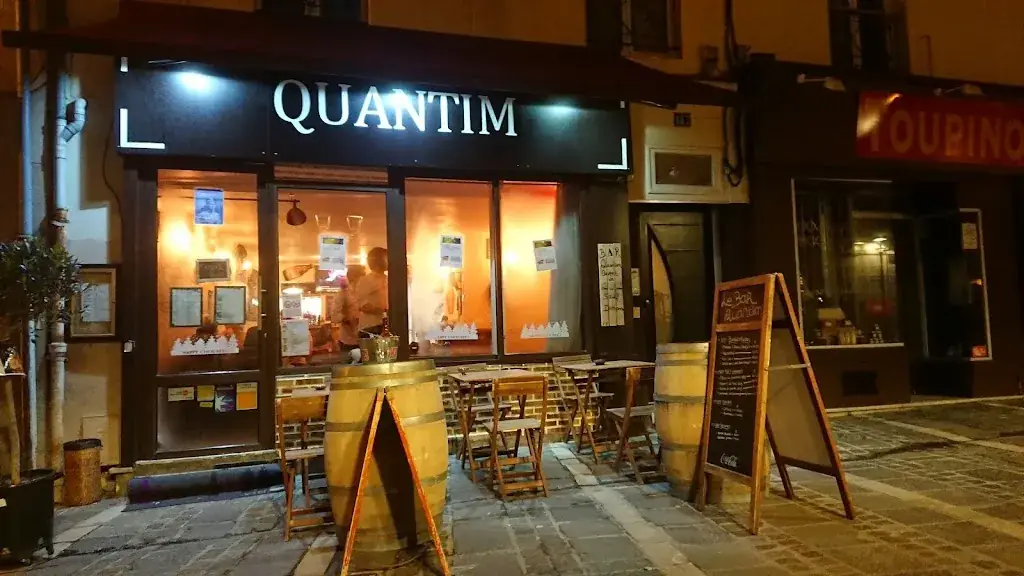 Alice Gonzalez_BAR QUANTIM_Garches_recensione