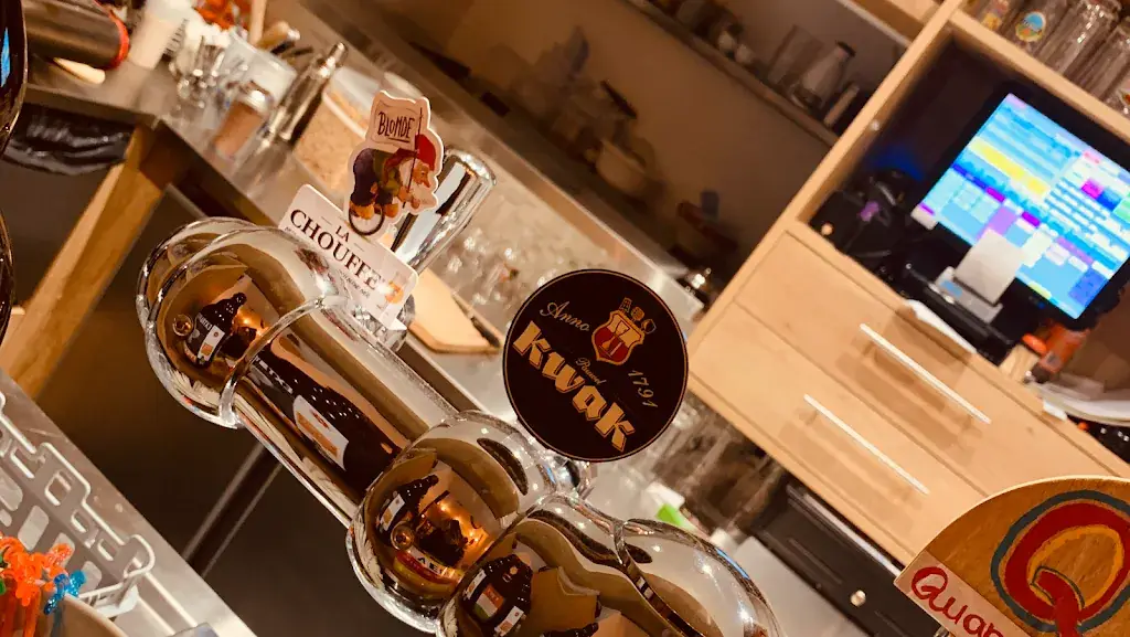 BAR QUANTIM_Garches_slider_image_3