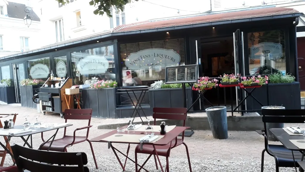 La Tête Noire ristorante a Marnes-la-Coquette