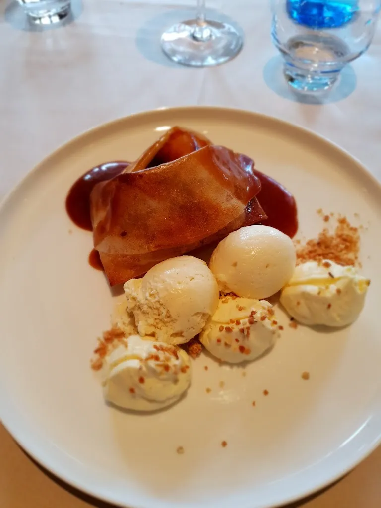 Menu_La Toque Blanche_Mesnuls_image_7