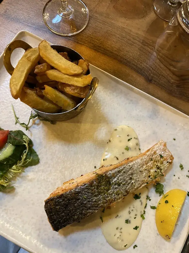 Ann Reyes_LE BALTHAZAR_Gonesse_review