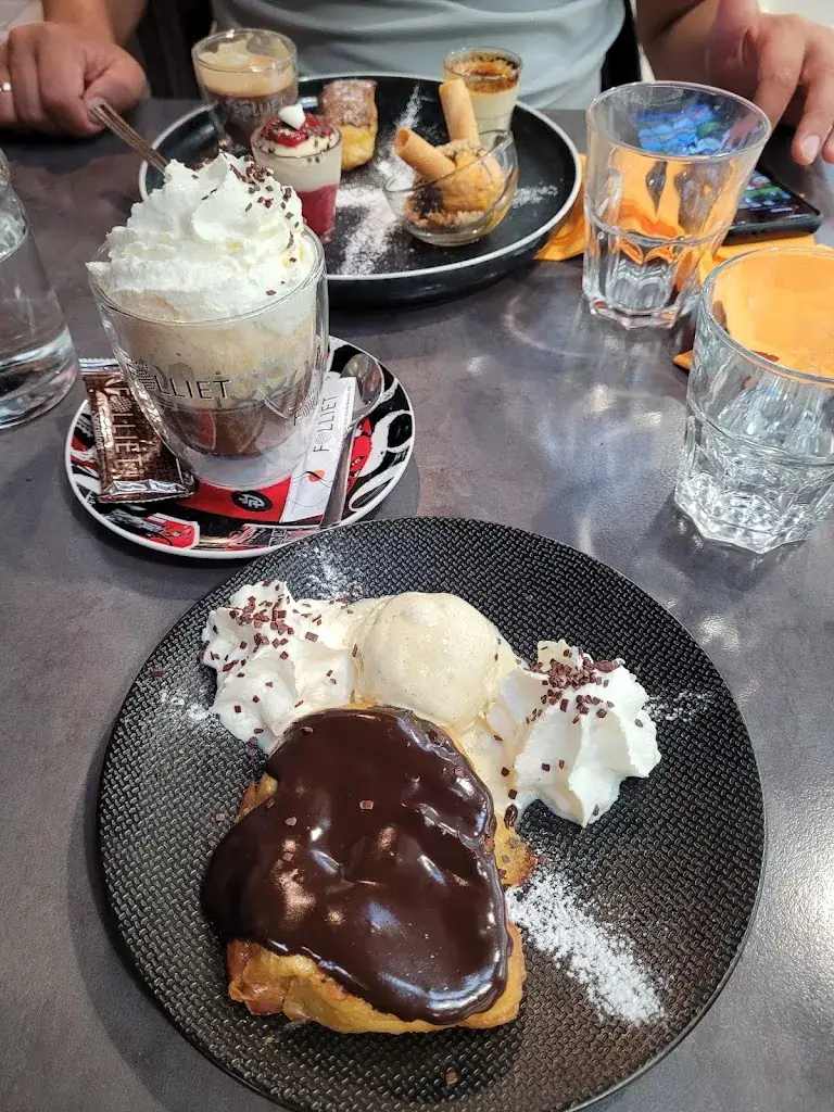 Patrycja Laidouni_Too Schuss restaurant au Grand Epagny_Metz-Tessy_recensione