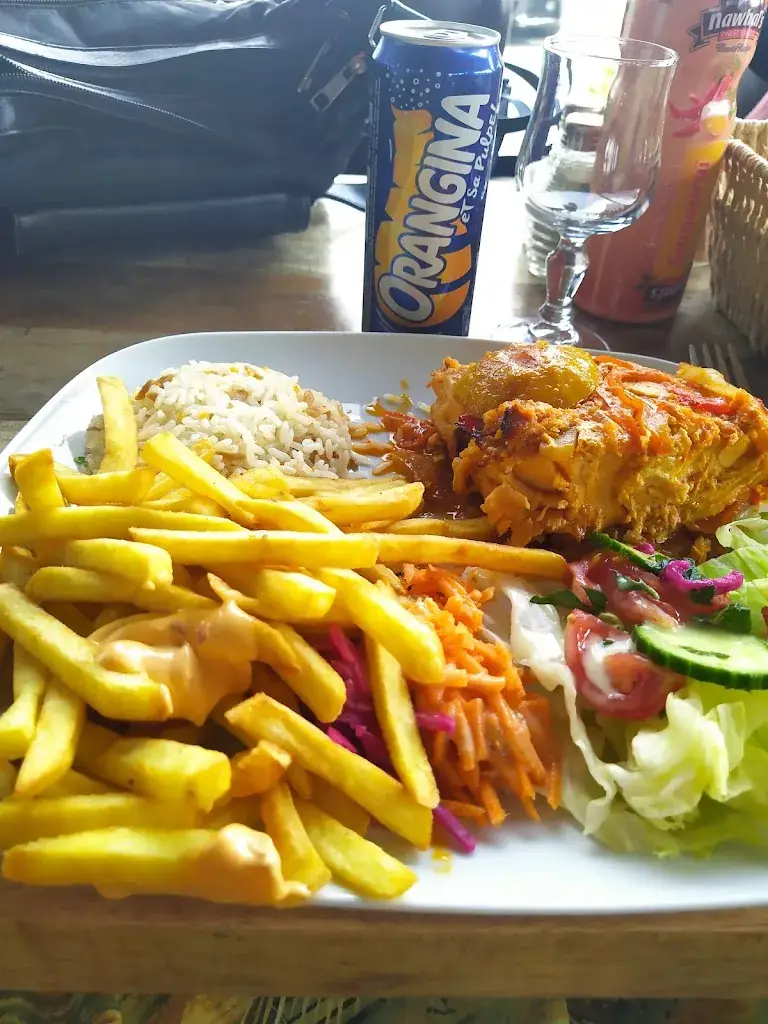 Garges-lès-Gonesse restaurant in Garges-lès-Gonesse