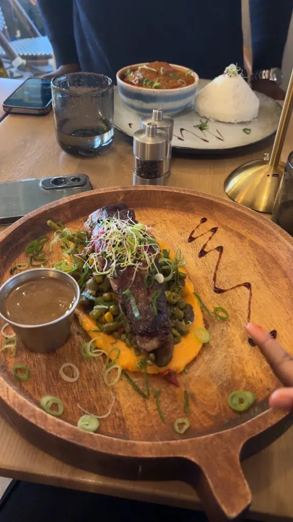 Selly débal_Le Marny_Gournay-sur-Marne_review