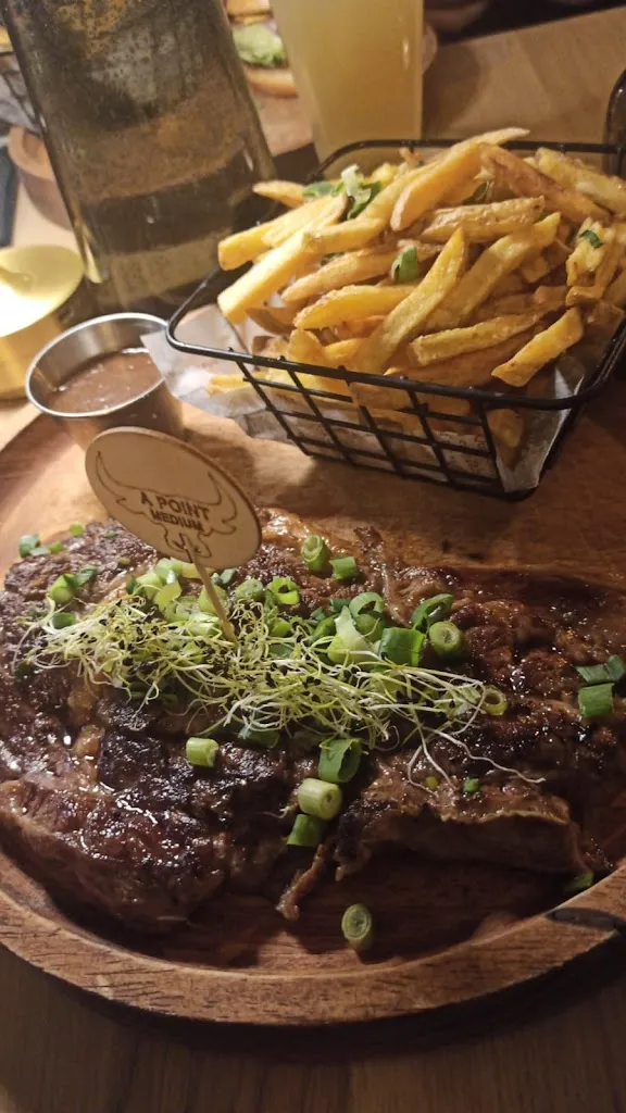 B HAMZI_Le Marny_Gournay-sur-Marne_review