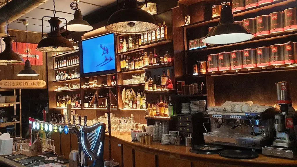 Pub Brasserie Le Village_Fontenay-sous-Bois_slider_image_1