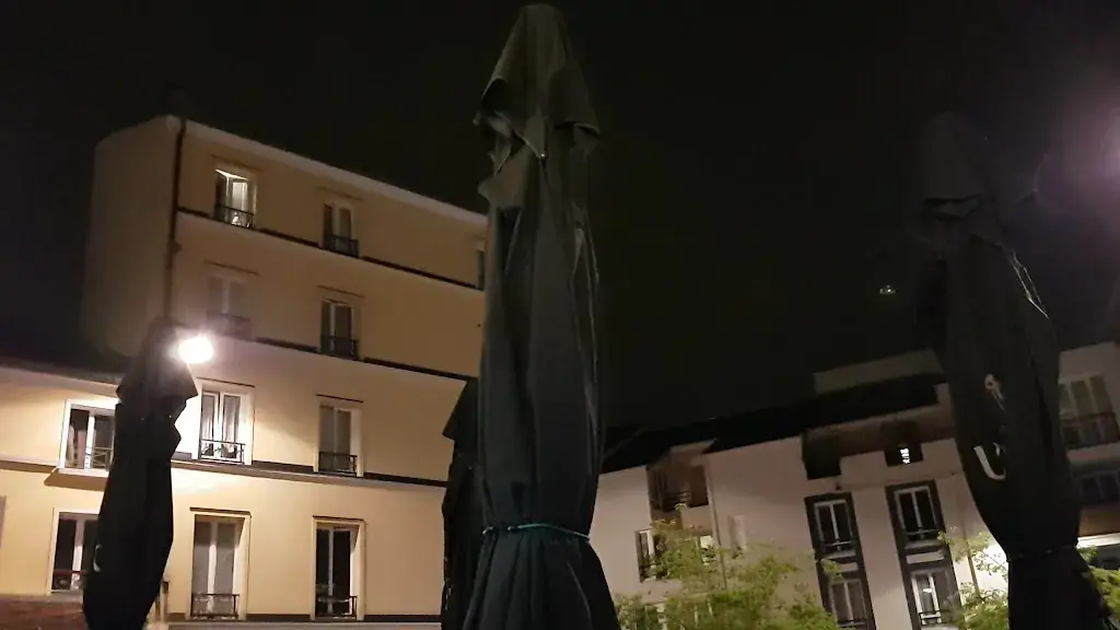 Pub Brasserie Le Village_Fontenay-sous-Bois_slider_image_2