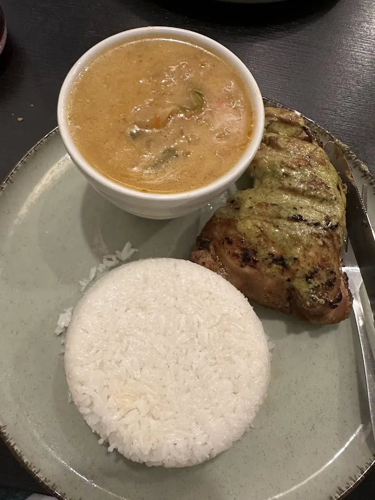 Alejandra Terry_A L'AFRICAINE_Fontenay-sous-Bois_review