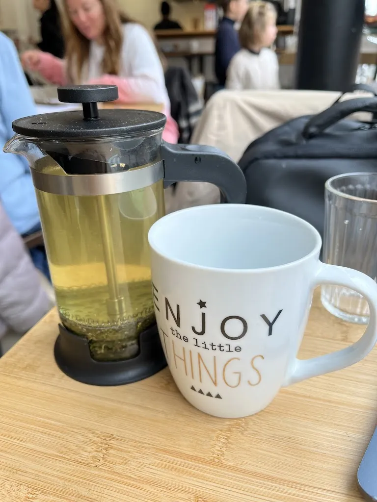 Laetitia Corneil_O P'tit Marché de Maëva Restaurant Traiteur Salon de Thé_Fontenay-sous-Bois_review