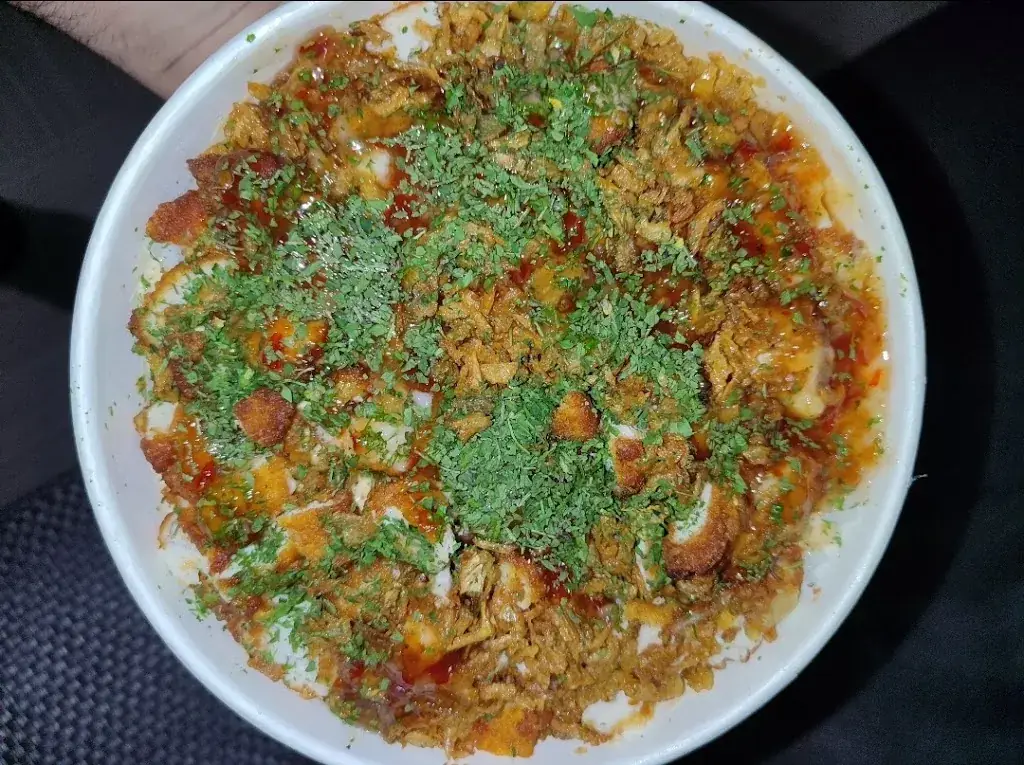 Jean Ingalls_Le Velar_Fontenay-sous-Bois_review