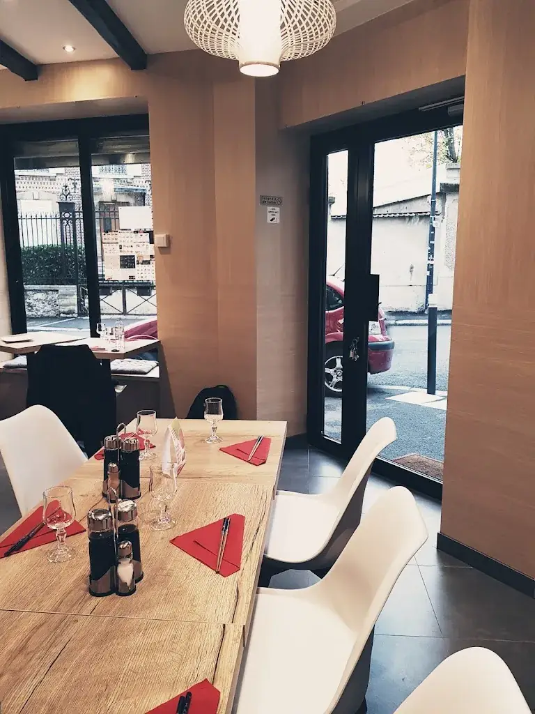 Najib Hajjar_Izu Sushi Fontenay-sous-Bois_Fontenay-sous-Bois_review