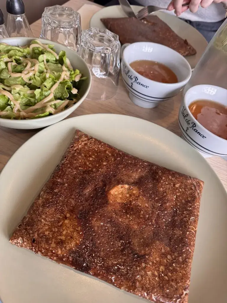 Antoine Merkler_La crêperie du Village_Fontenay-sous-Bois_review