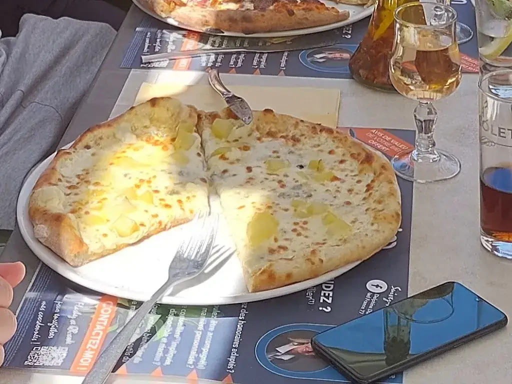 Menu_Pizzeria Grill Carlo_Guignes_image_5