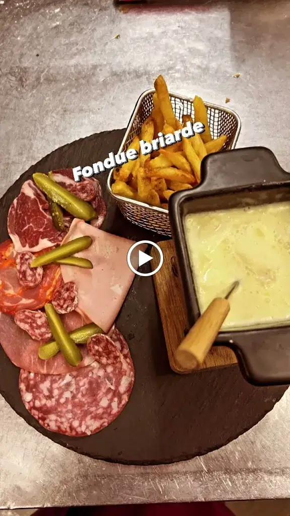 Restaurant AUBERGE DE LA TOURELLE_Tournan-en-Brie_slider_image_2