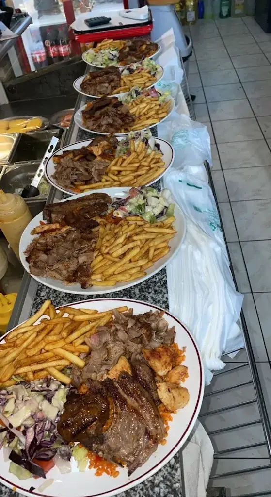 Restaurant Deniz_Gretz-Armainvilliers_slider_image_3