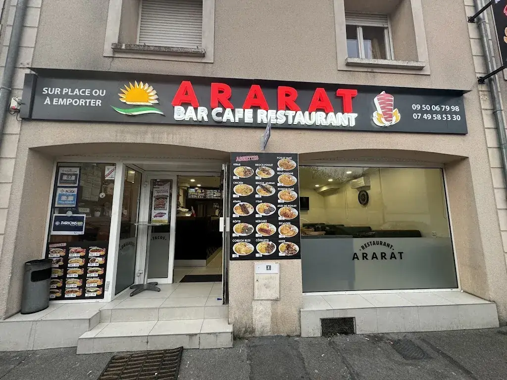 Restaurant Bar ARARAT_Gretz-Armainvilliers_slider_image_2