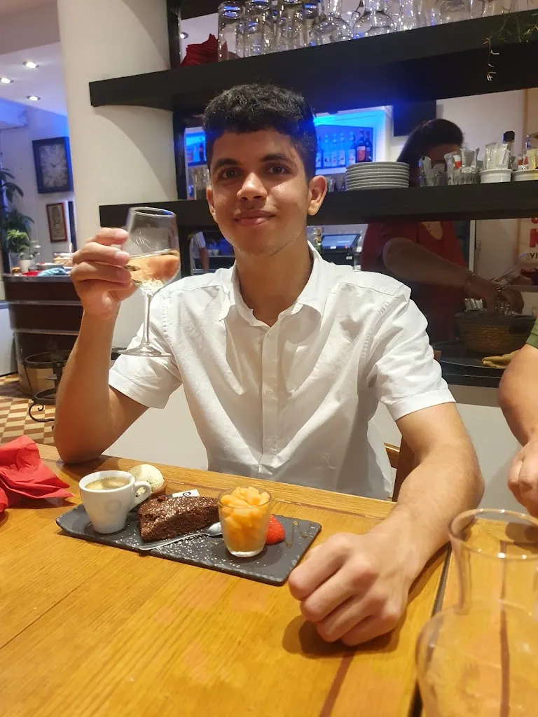 Jem_La Croix Blanche_Tournan-en-Brie_recensione