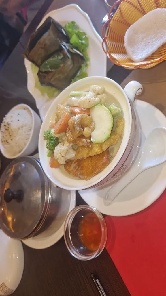 Alcie Bela_Le Royal China-Thai_Tournan-en-Brie_review