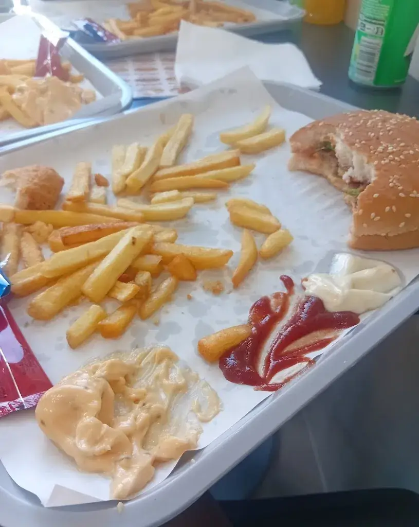 Fista Nsasila Mantuidi_Allo Royal Pizza Gretz Armainvilliers Touran en brie_Gretz-Armainvilliers_review